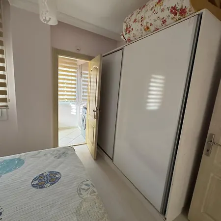 Cadde Uezeri Özdere